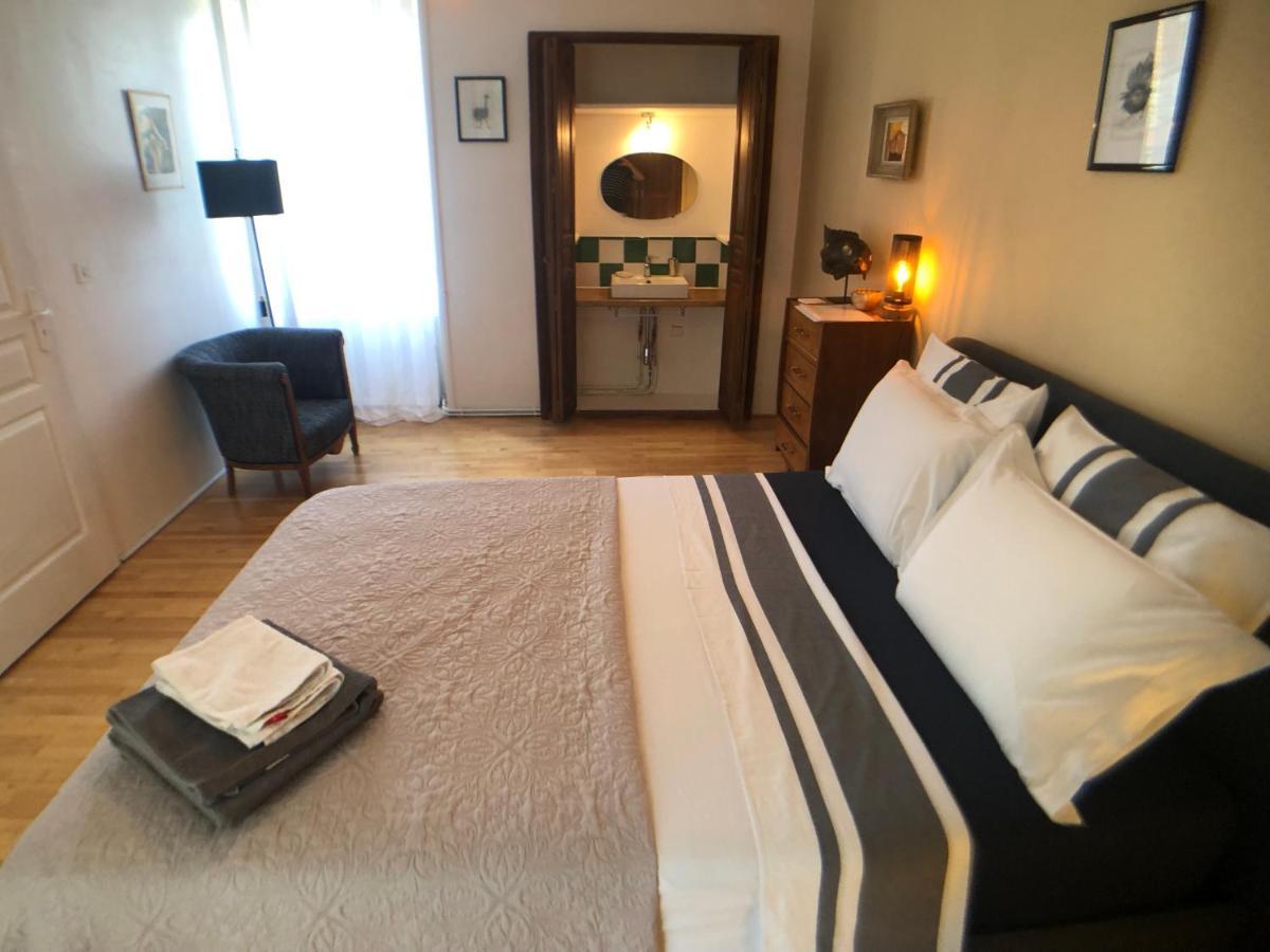 Les Temps Des Sources Apartman Veyrines-de-Domme Kültér fotó